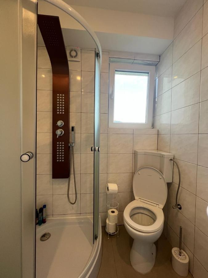 Fresh Apartments Осиах Екстериор снимка